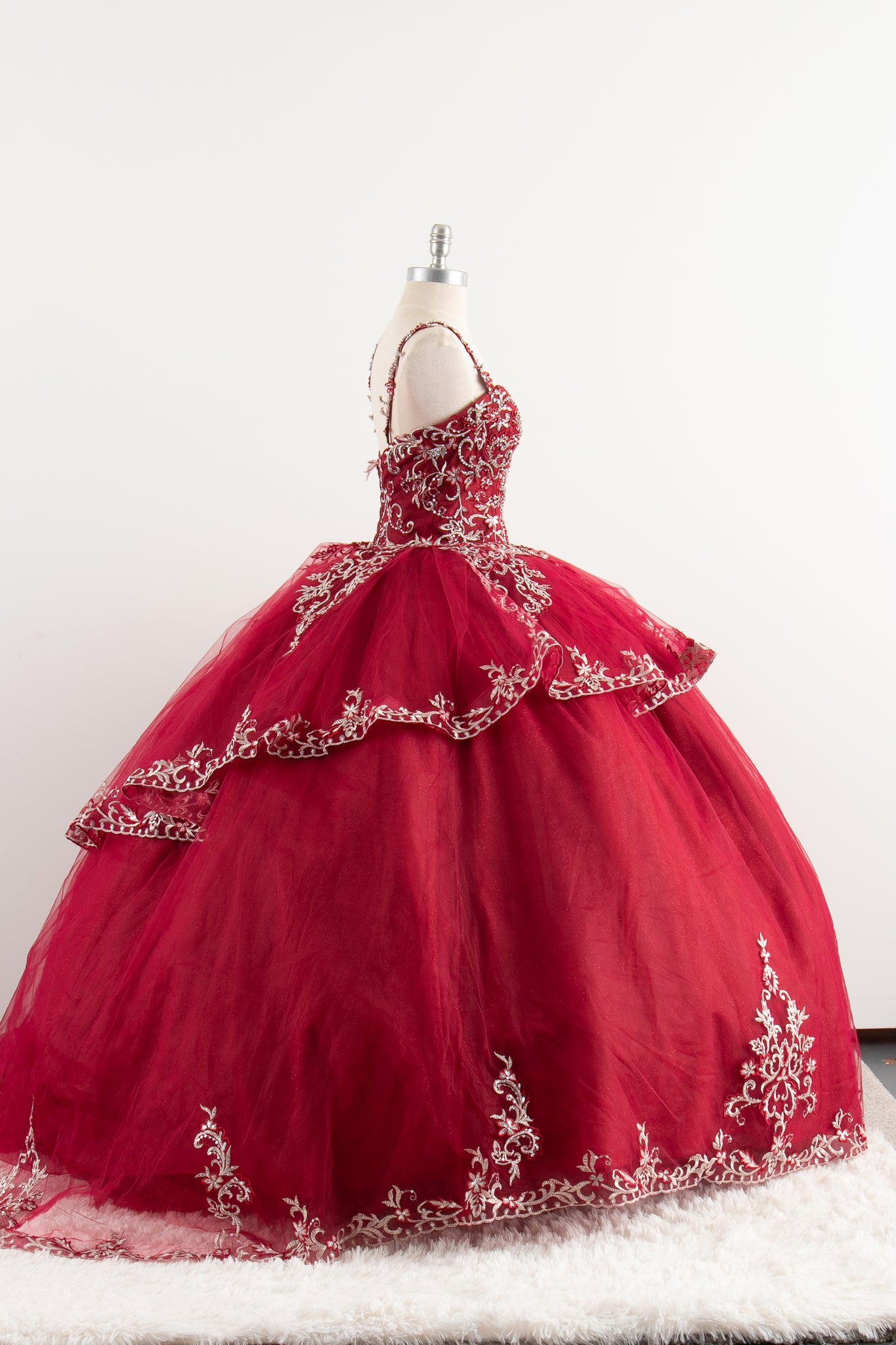 Red Quinceañera Sleeveless Dress opened back